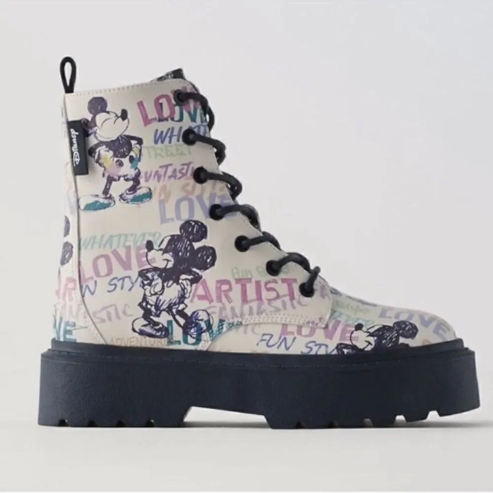 Zara Disney Mickey Mouse Girls Kids Boots(Size 3)
